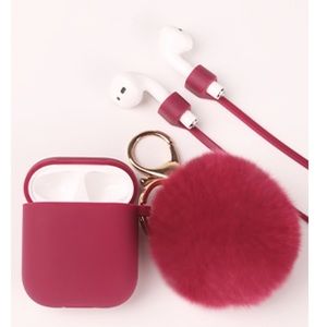 AirPod case with keychain Pom Pom